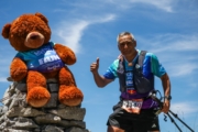 F4240550